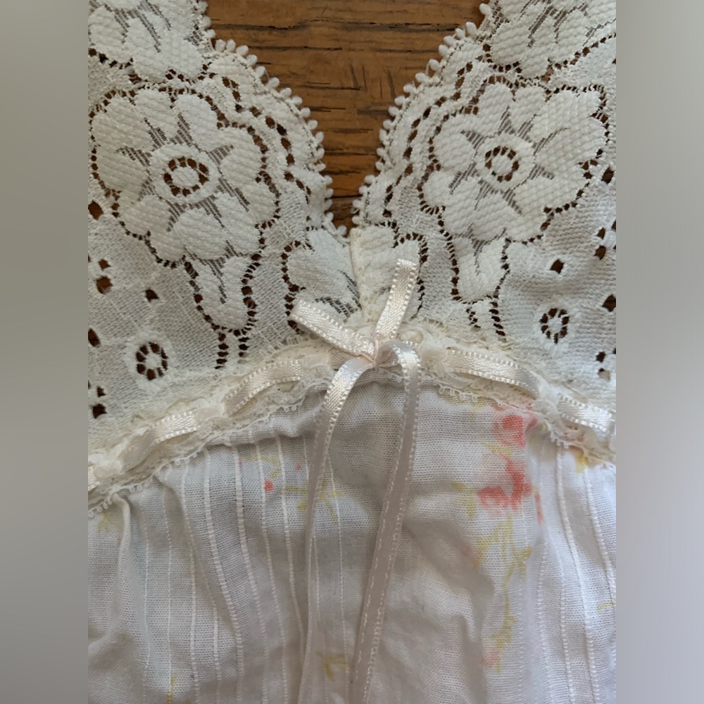 Vintage floral nightgown